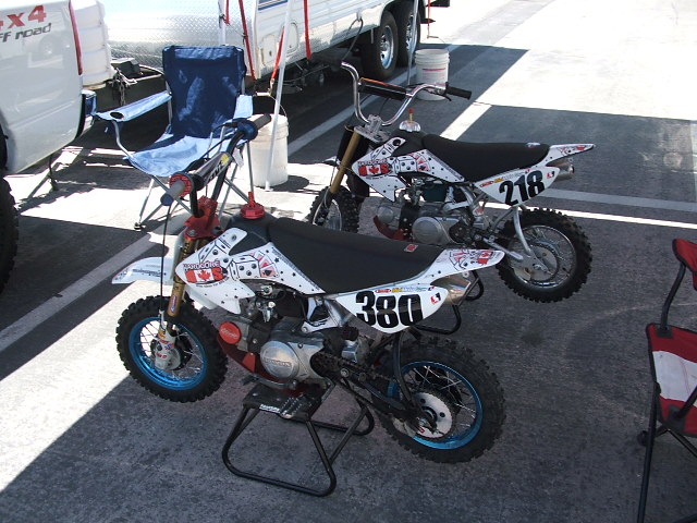 2004_0106Minimoto080049.JPG