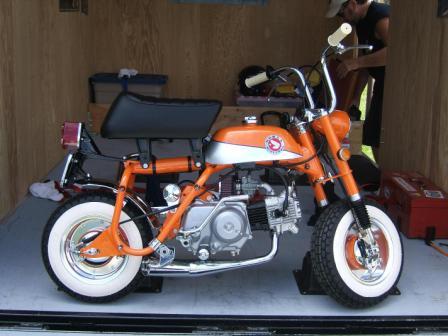 "The Hot Rod Fiddy"   (aka "Oakland Orange Fiddy") made its debut  to rave reviews winning Best of Show. It is custom 69' Honda z50 k1 w/ modified frame, custom wheels ,exhaust, paint and alot more.
