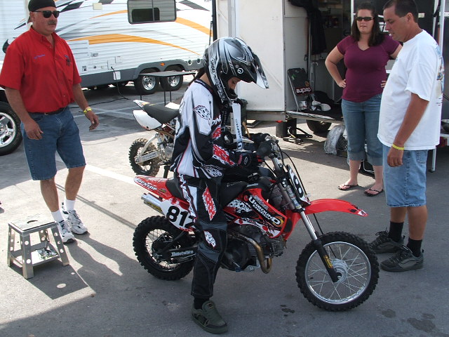 Minigunz's Jeff Tuttobene sends out a rider for Team Billetware for practice. Jeff is the motor builder and wrench for them.
