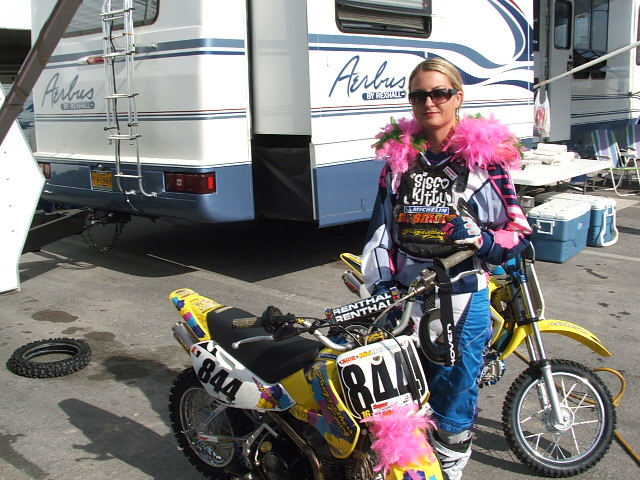 Sisco Kitty resplendent in her feathers. Thanks Sisco!
