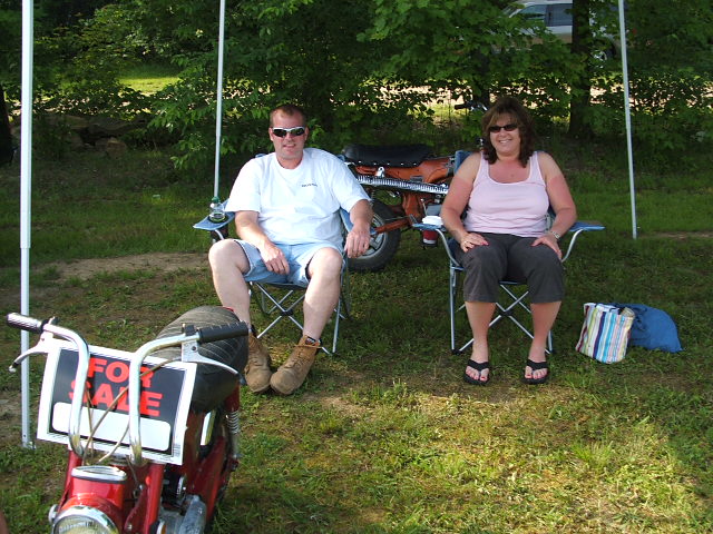 Ty and Debbie relaxing in the shade.
