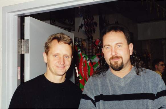 Me & Kevin Schwantz
Me & Kevin Schwantz at the FBF Xmas Party.
1993 500cc Grand Prix Champion - "You know if I had Mike's Supermoto z50r I could have done it again in 94'! Those damn 2 strokes!??!!
