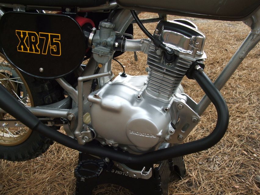 2004_0110XR750035.JPG