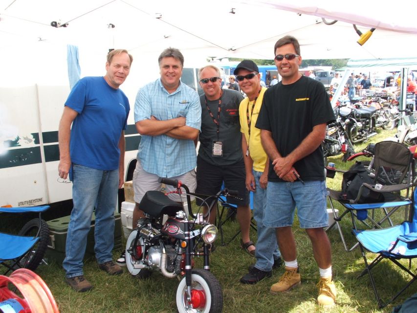 A celebrity in our midst!   Author /Racer /International Spy Mitch Boehm stops by the Razzo Moto booth to chat with us!  We were thrilled to meet him.  All of us have been reading his articles for years.
Mitch, as we like to call him, is publishing a new magazine for the vintage crowd!   "Moto Retro Illustrated" will be out soon.  Please check out the website for it!   www.motoretroillusrated.com
