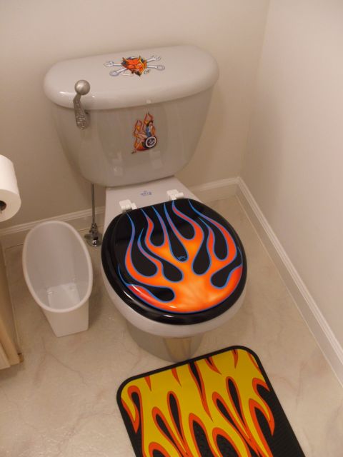 Razzomoto Hot Rod Shop Bathroom

