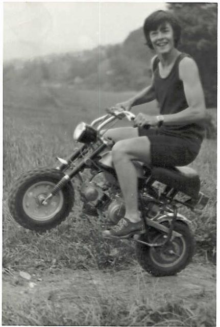 SCOTT "BACK IN THE DAY!" EBY HOISTING THE FRONT!
