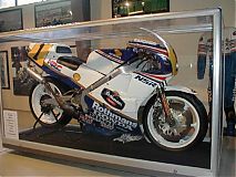 Wayne Gardner_s NSR500.jpg