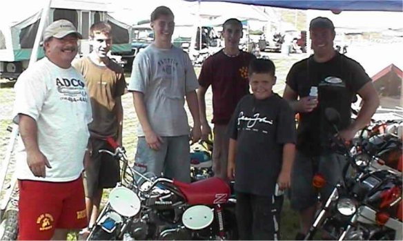 Tommy Esposito & Frank Grant's Crew at  White Rose 02'
